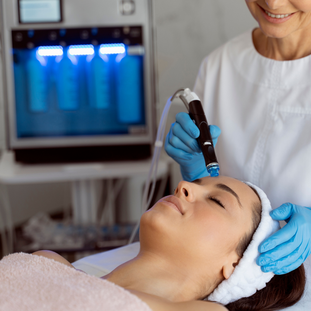 Facials & Hydrafacial